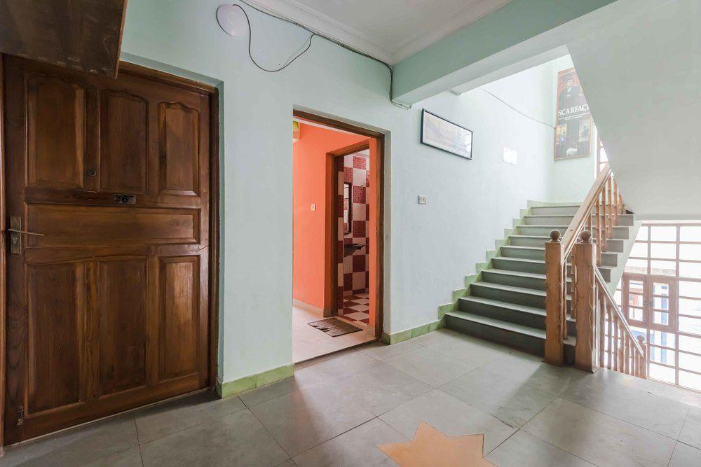 OYO 5652 StayOut Casa La Vie