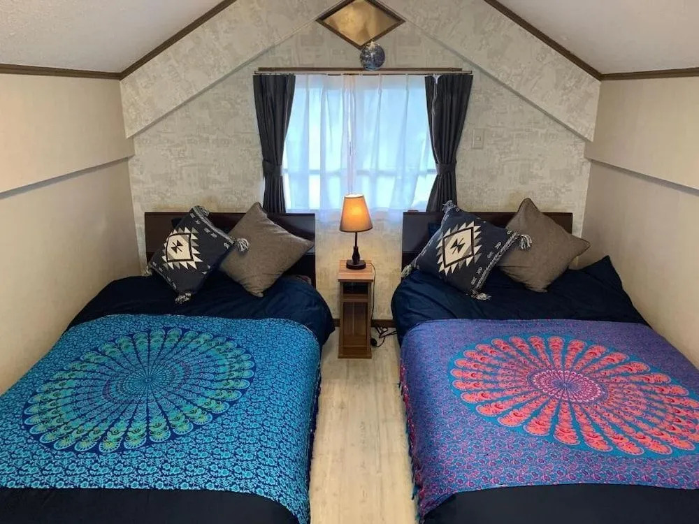 Sunset inn CHURASUN