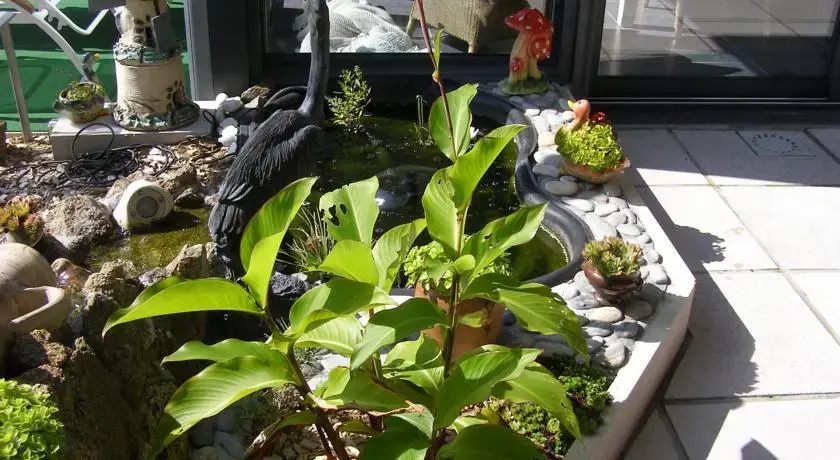 Au Jardin dEden