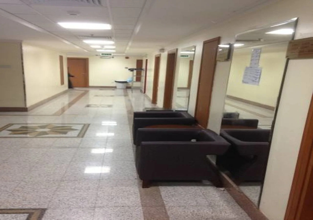 Cristalaat Al Aseel Hotel