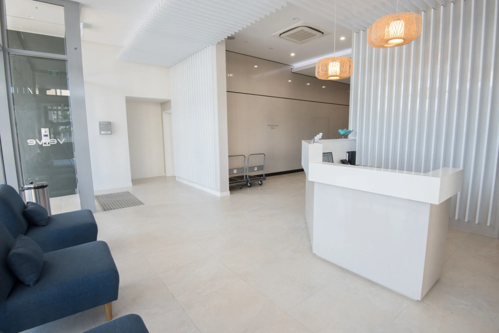 Verve on Cotton Tree