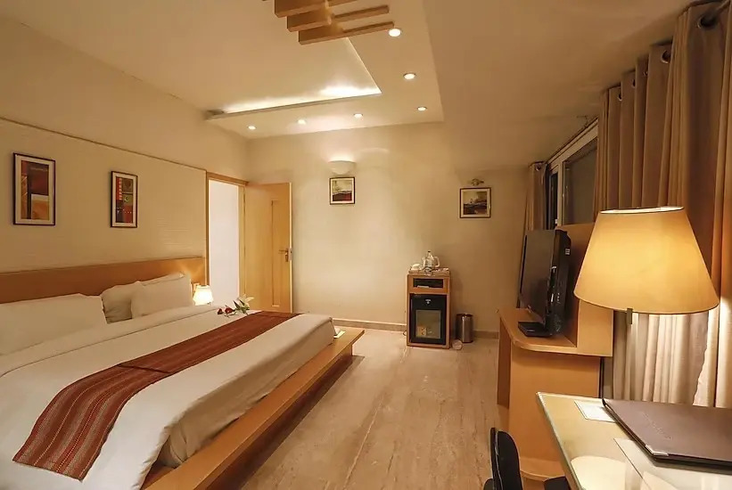 Shivoy Hotel