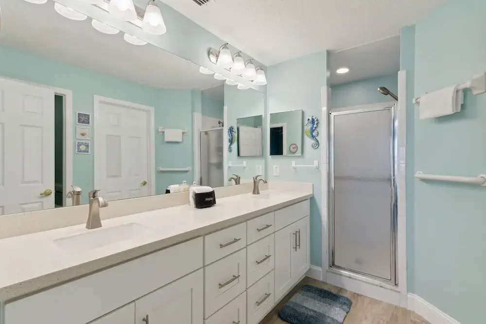 Spacious 3BR Condo by The Beach Ocean Park - 106
