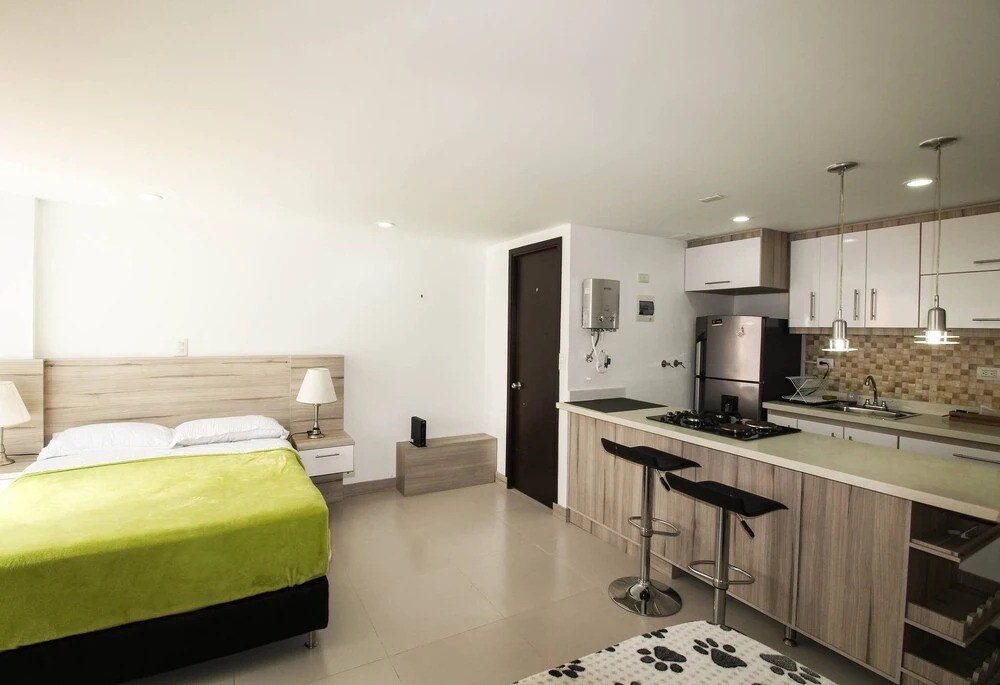 Apartamento Estudio Con 3 Camas Poblado Piso Alto