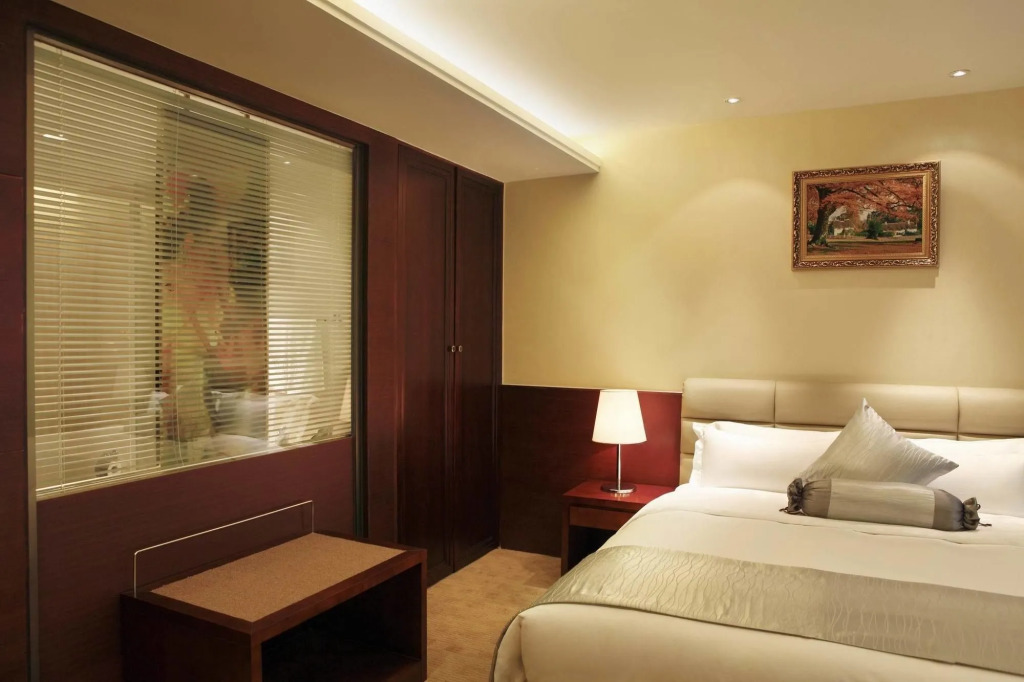 Chengdu Sovereign Hotel