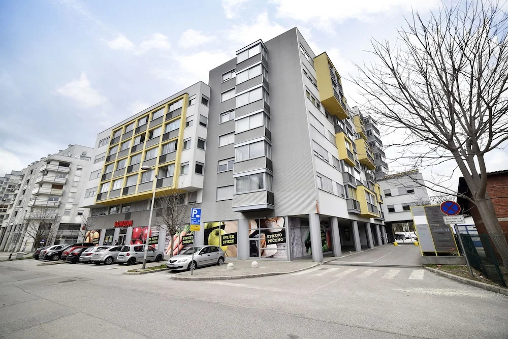 Botanic Apartment