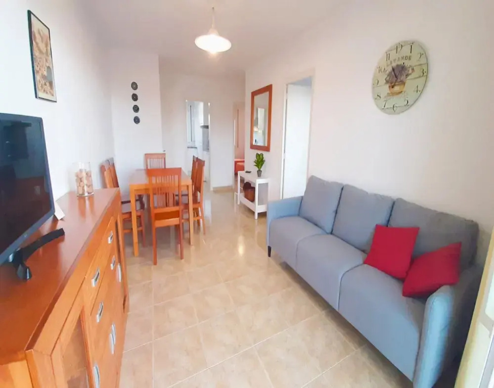 Apartment for 5 People Near Sea Beach