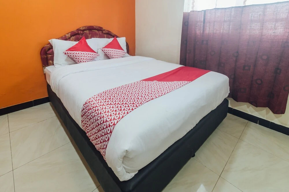 Satria Guest House by OYO Rooms