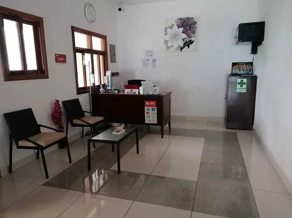 Hotel Casa Blanca