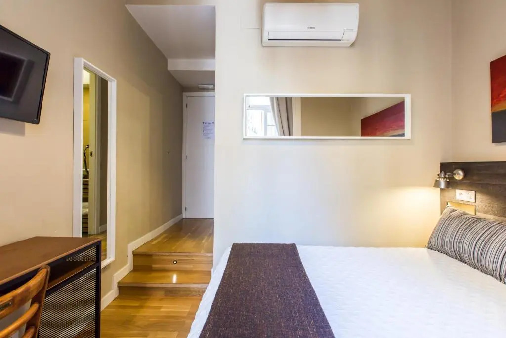 El Born Guest House by Casa Consell