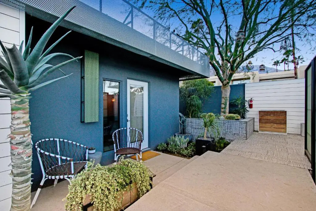 Mahala - 21 and Over - A Town & Desert Boutique Hotel