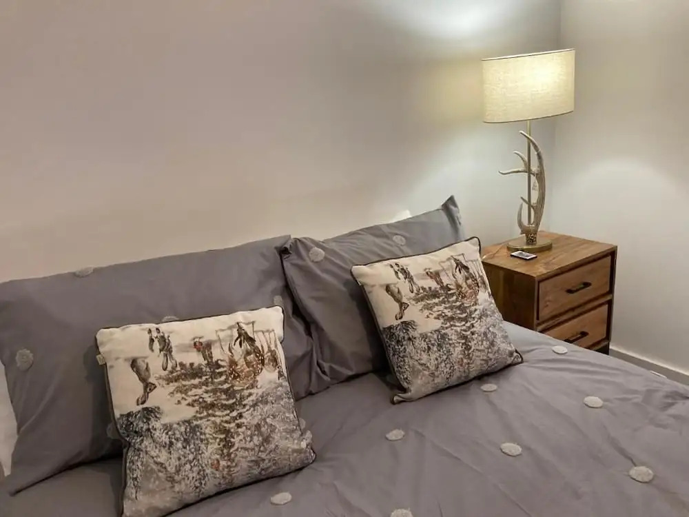 Zenith City Centre Apartment - Stay Longer and Save