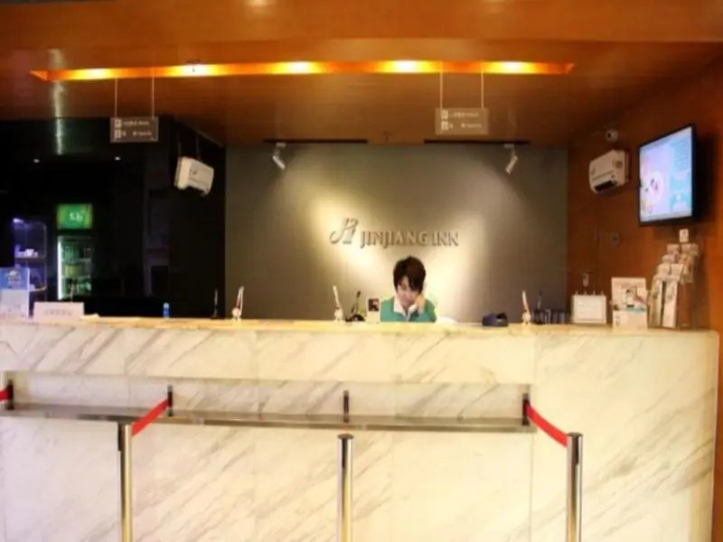 Jinjiang Inn Zhenjiang Jing Kou Xue Fu Road
