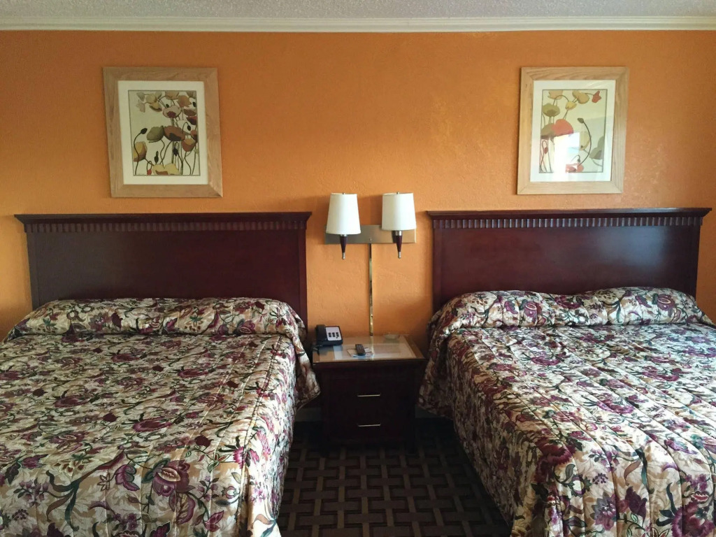Kings Rest Motel