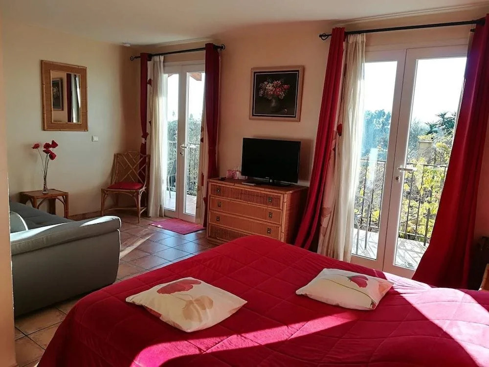 Chambres dhôtes "Bastide De La Brague"