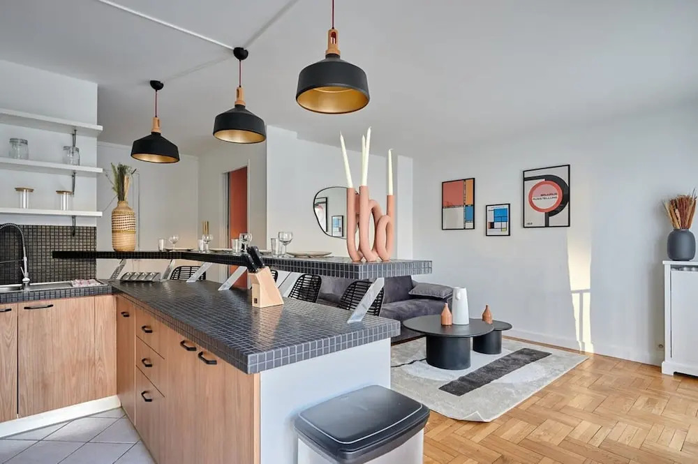 Apartment in the 16th Area Residential District