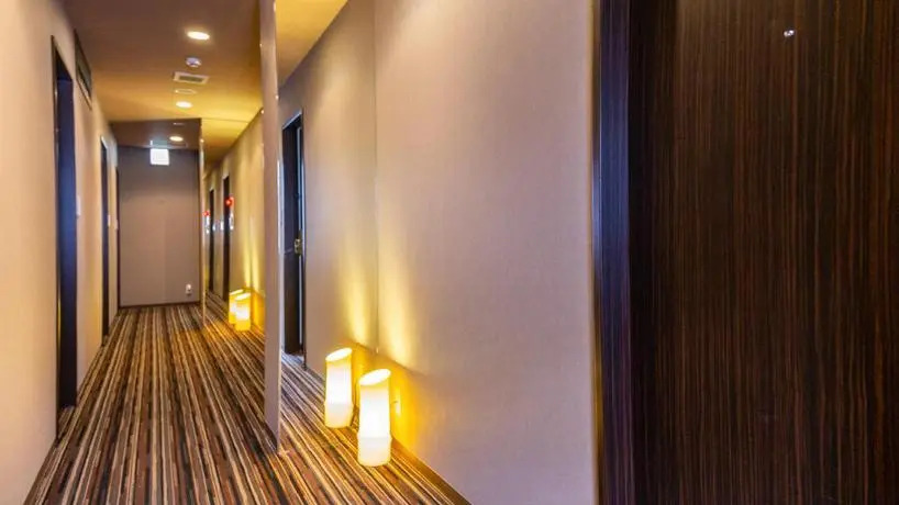 Floral Hotel - Nihonbashi Osaka