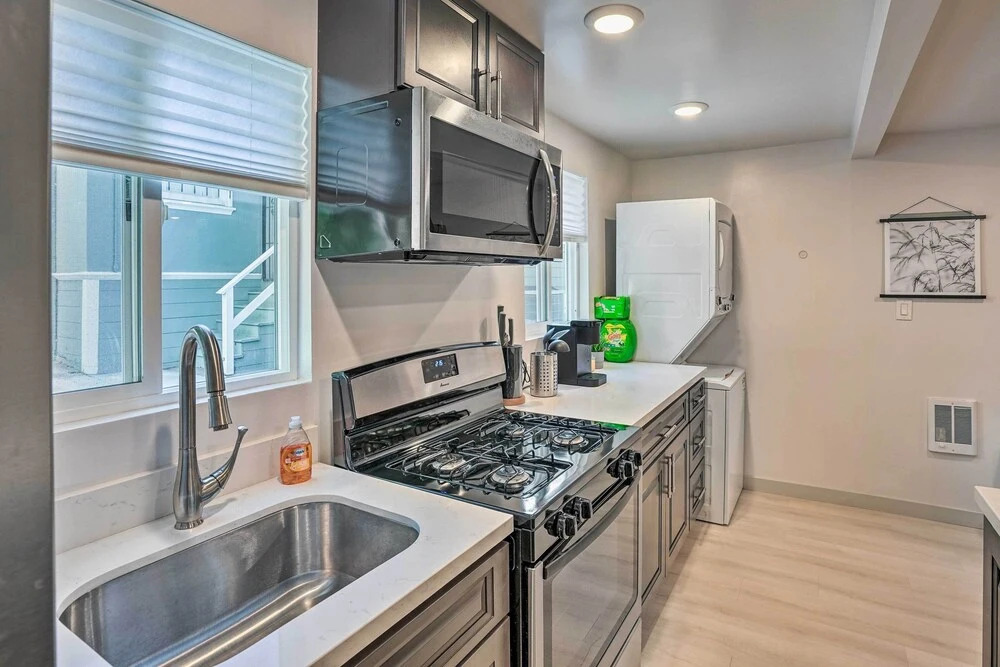 Ideally Located Oakland Home w/ Private Yard