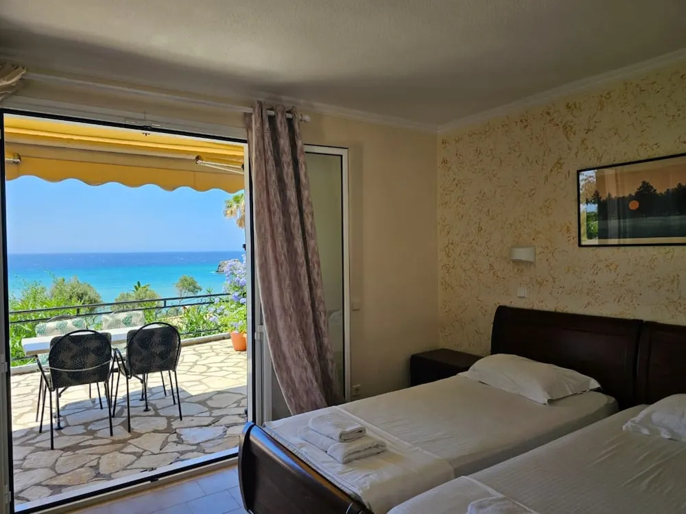 Corfu Glyfada Menigos Resort 45