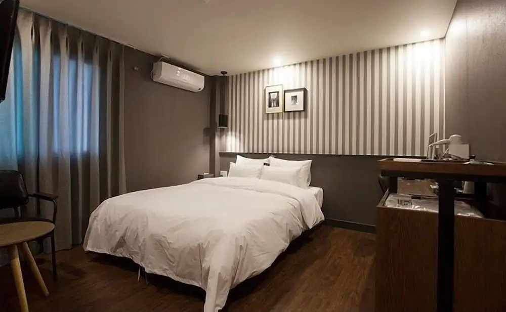 No.25 Hotel