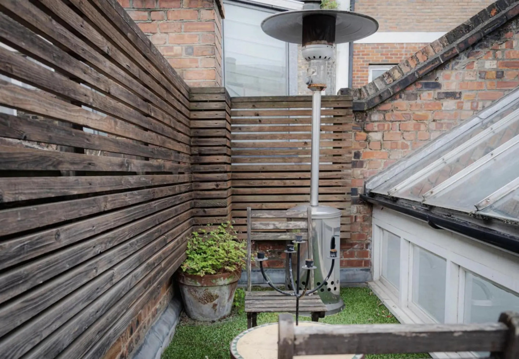 Woo-16 Woodseer Luxurious Town House With Garden Near Brick Lane