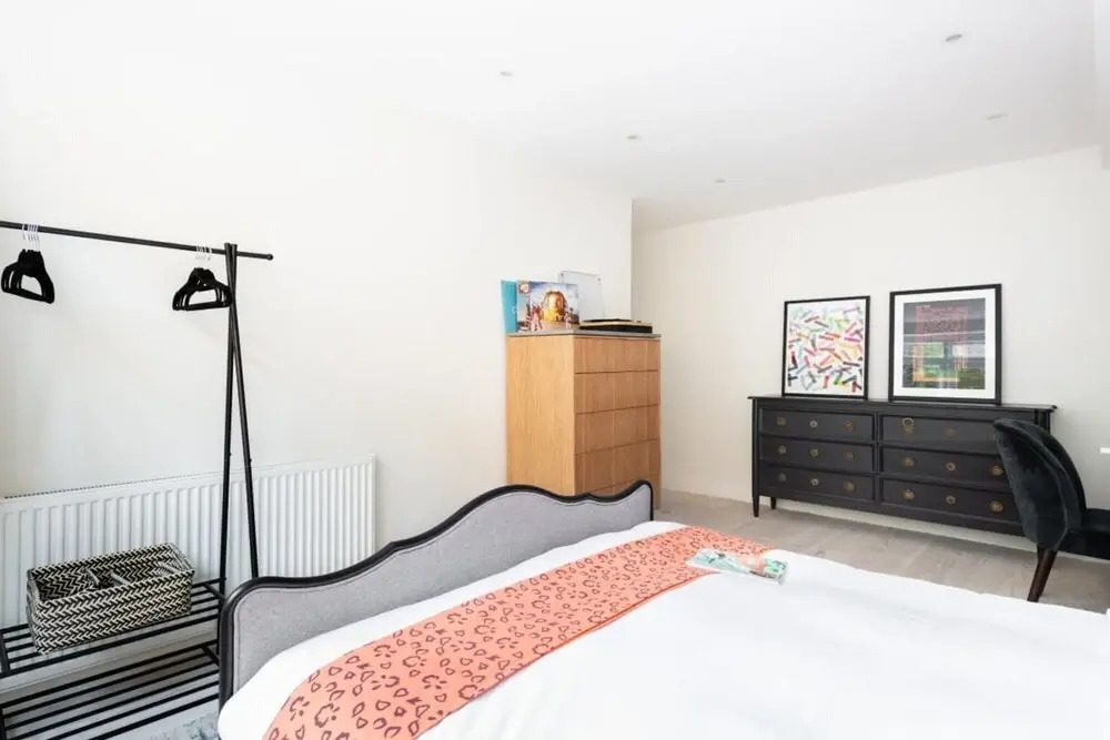 The Portobello Eagle - Modern & Central 2bdr Apartment With Garden