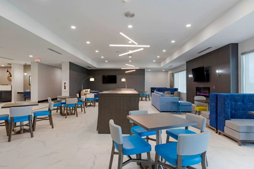 Comfort Inn & Suites Adrian