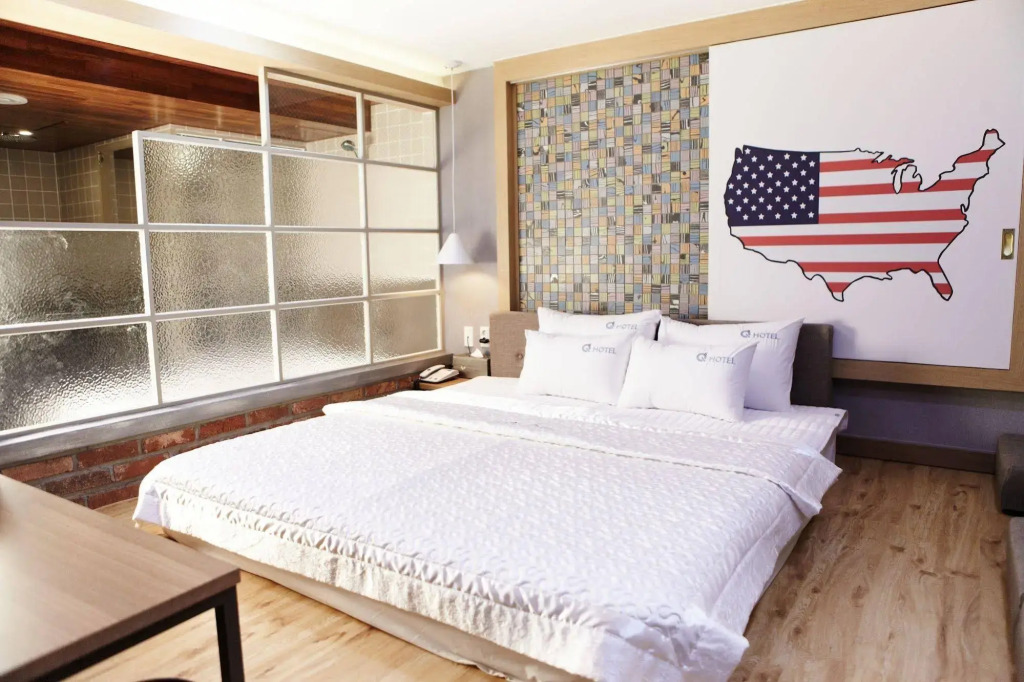 Q5 Hotel
