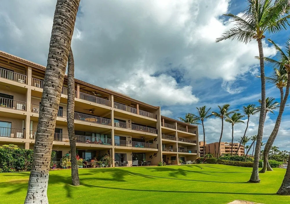 Lauloa 407 2 Bedroom Condo
