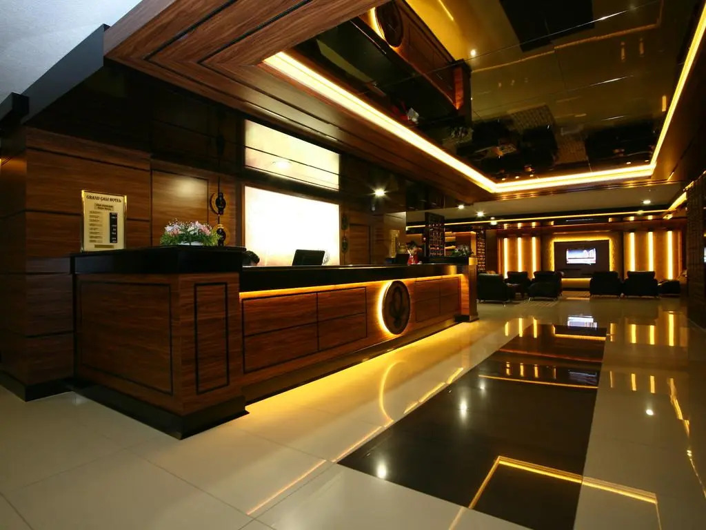Grand Cali Hotel
