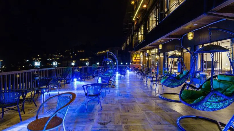 Floral Hotel Xijiang Banshan Yunfu