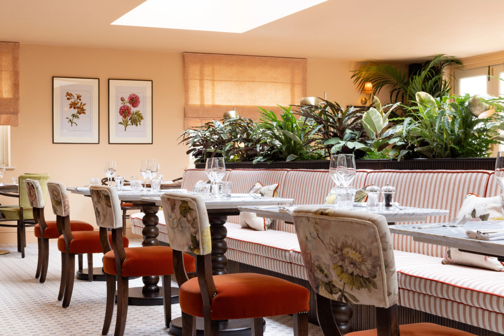 The White Hart - A Heartwood Inn