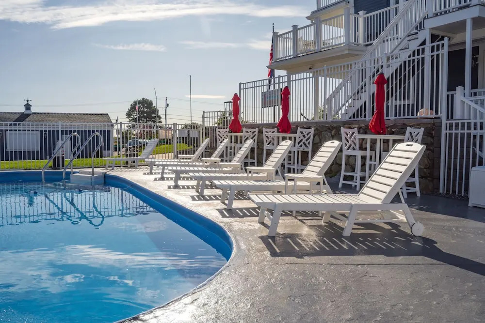 935 Ocean, a Beachside Inn