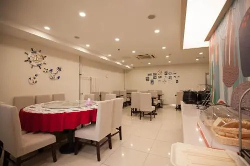 Hanting Express Dalian Zhoushuizi Airport Yingke Road