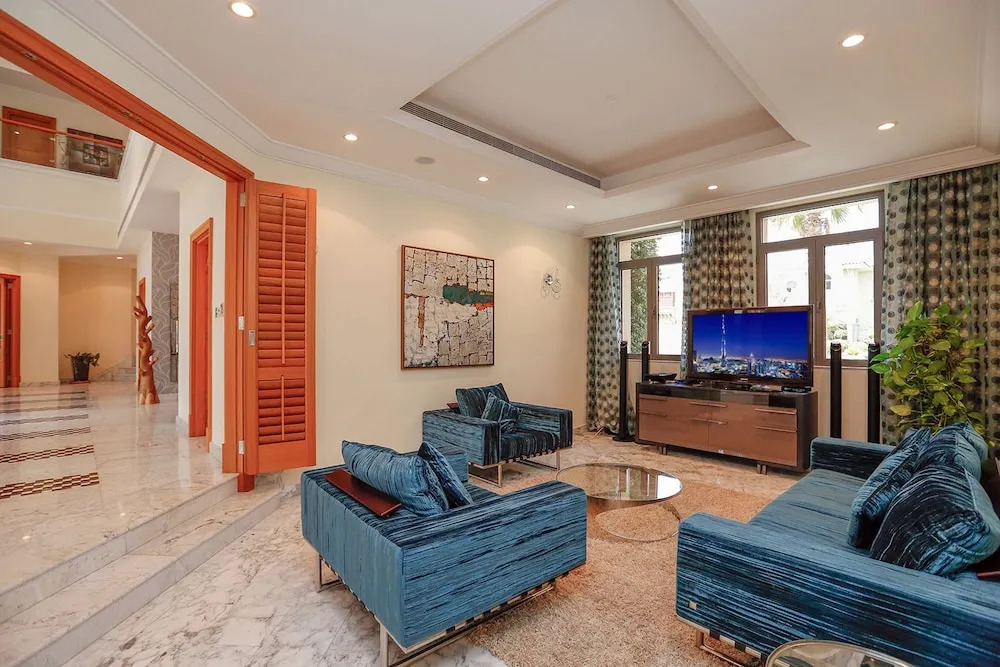 Kennedy Towers - Signature Villa L