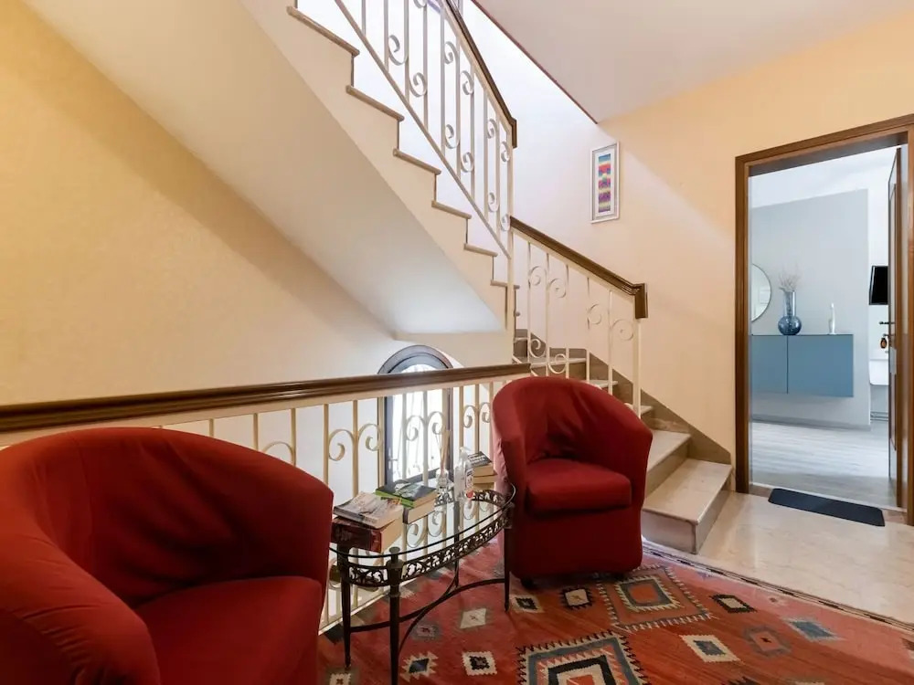 Cloistered Apartment in Sirmione near Lake