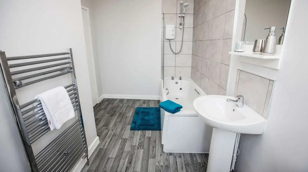 Hotel 52; Sure Hotel Collection by Best Western