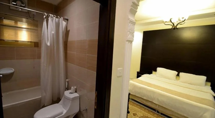 Qasr Al Thuraya Hotel Apartments