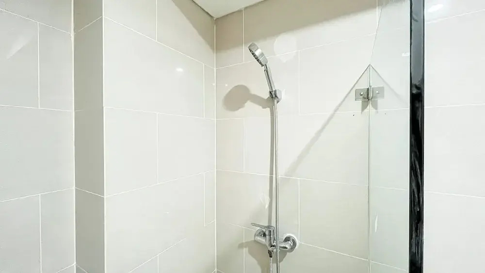Serene Stay 2Br At Daan Mogot City Apartment