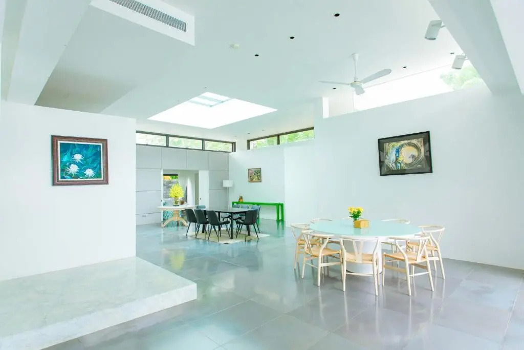 5BR Beachfront Villa 1000m2 Sanctuary Hồ Tràm