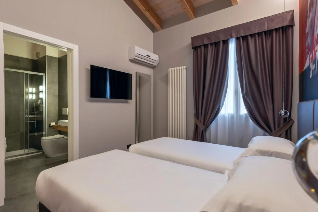 Hotel Maranello Village