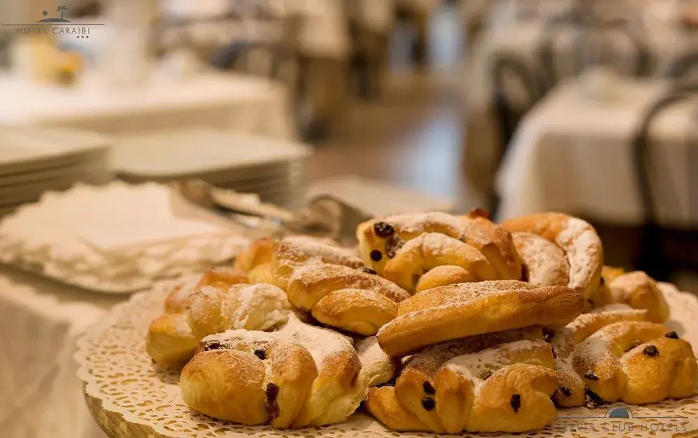 Hotel Caraibi - Breakfast Until 11-00 and Dinner-Mirabilandia Partner