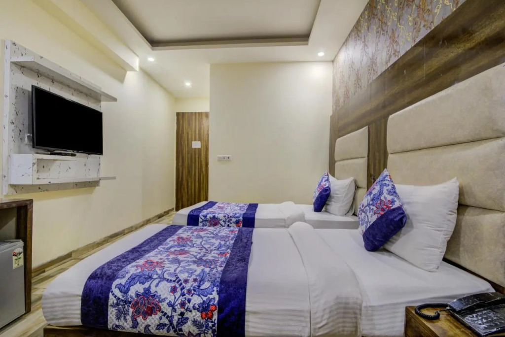 Hotel HSP Suites - Near IGI Airport, New Delhi