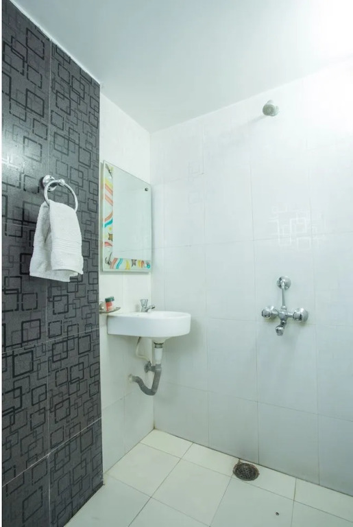 OYO 5738 Hotel Lords Inn