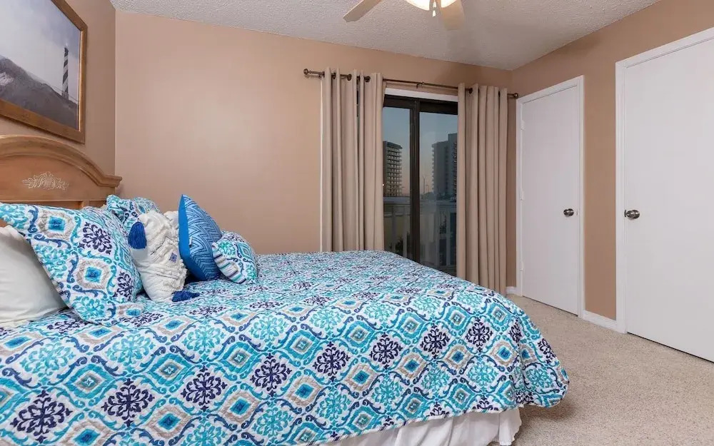 Romar Village 622 2 Bedroom Condo