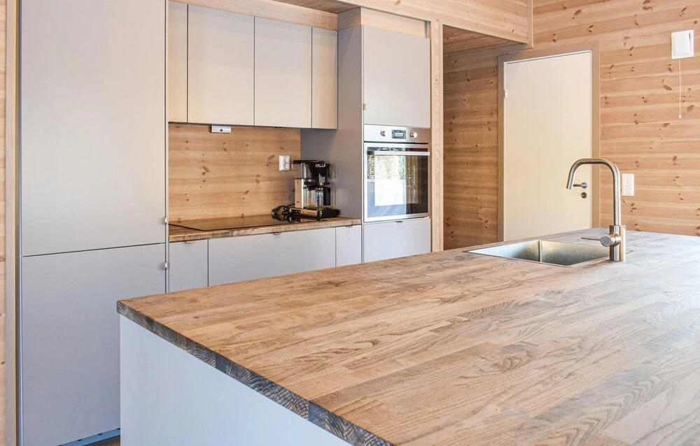 3 Bedroom Amazing Home In Lillehammer