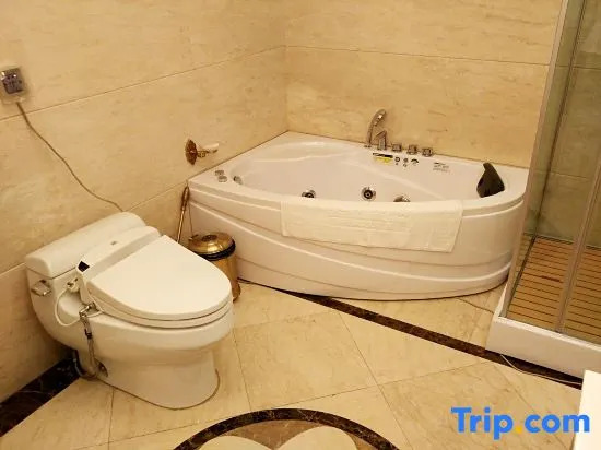 Tianbao Hotel