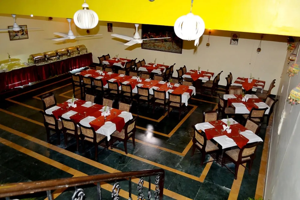 Mahadev Palace