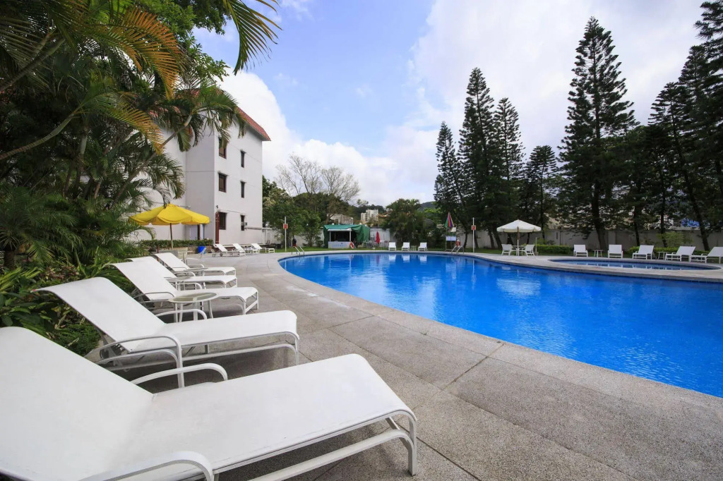 Silvermine Beach Resort