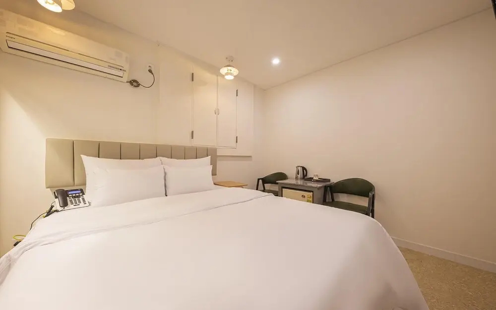 Cheonan Honeymoon Motel